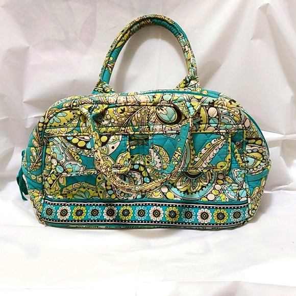 Vera Bradley Handbags - Vera Bradley handbag